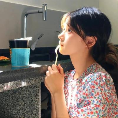 蒂科与鲨鱼